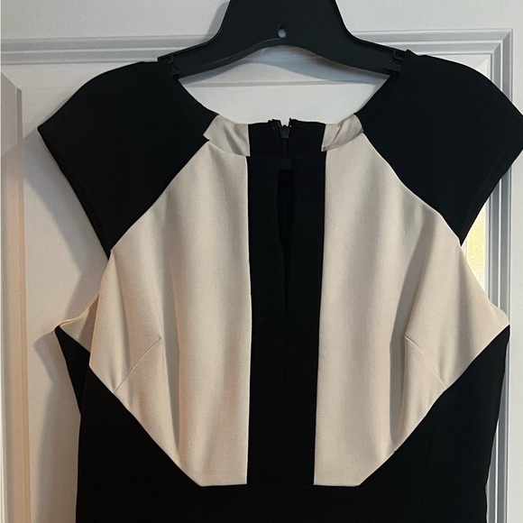 Cache Black & Ivory dress - Picture 4 of 9